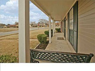 1st image of 3812 Isleworth Dr