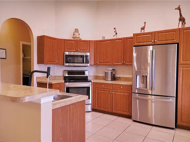 5325 Beauty St — Photo 10