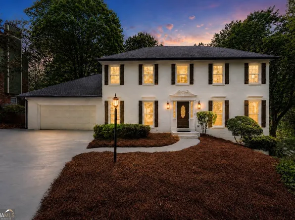 1731 E Bank Dr, Marietta, GA 30068