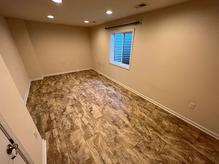 2111 Elm Tree Knl — Photo 18