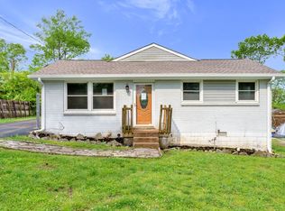 106 River Rd, Hendersonville, TN 37075