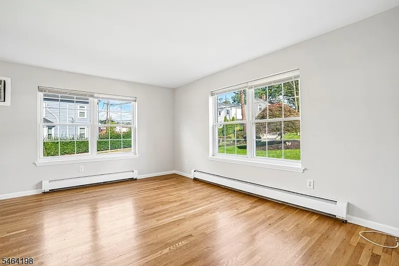 1 bed, 1.0 bath, 875 sqft, $1,850 — Photo 4