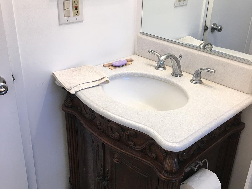1st image of 236 Coy Dr APT 4