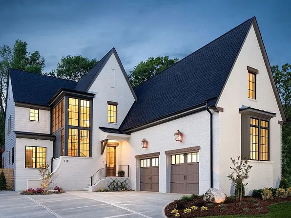 712 Hamilton Rd, Raleigh, NC 27604