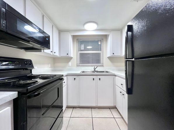 5701 21st Ave N APT 107