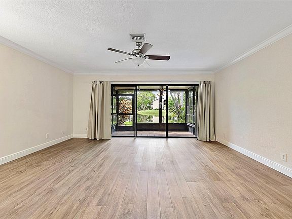 5th image of 4383 Carambola Circle