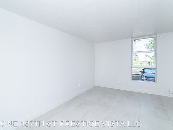 5th image of 400 NE 137th St APT 111