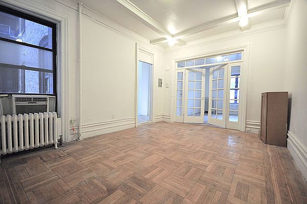 1st image of 411 Saint Johns Pl #1A