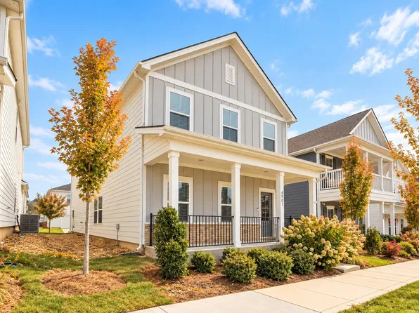 4901 Myra Dr, Hermitage, TN 37076