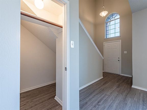 5th image of 521 Prairie Gulch Dr