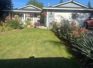 348 Willow Ave, Woodburn, OR 97071