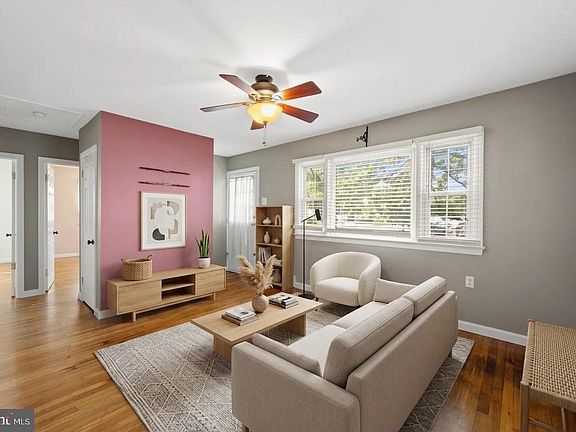 2nd image of 421 Arch St