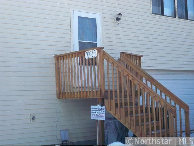 1st image of 10038 Cord St NE