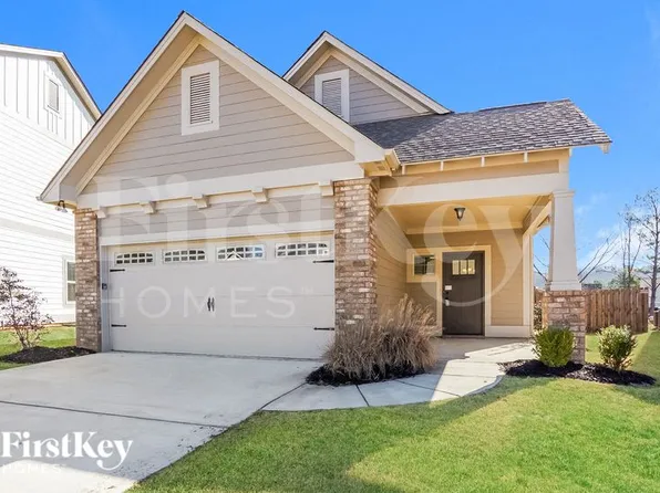 2766 Village Pl, Birmingham, AL 35211
