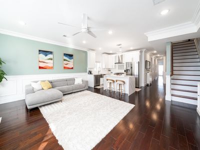 102 Zabriskie St, Jersey City, NJ, 07307