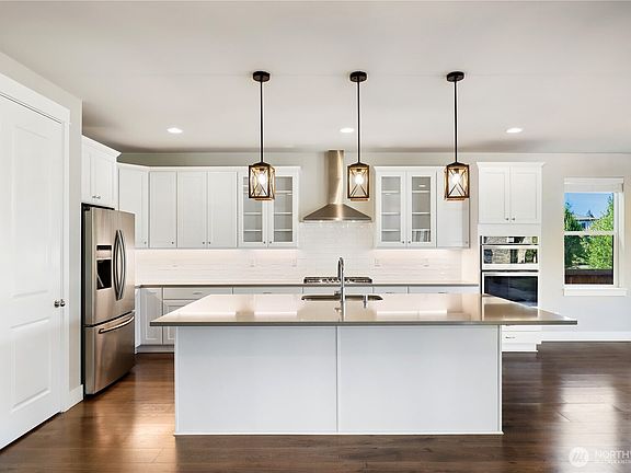 5th image of 23607 SE 269th Court