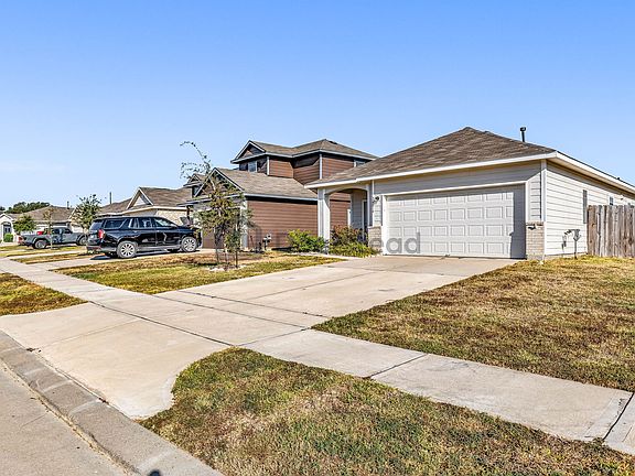 2nd image of 24014 Farmstead Dr