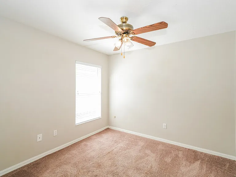 8606 Baneberry Ct — Photo 13
