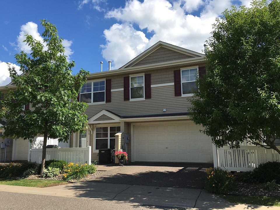 1st image of 10819 Kingsfield Ln