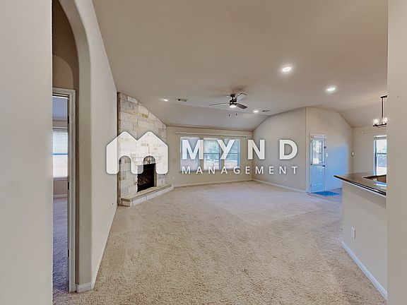 3rd image of 5107 Sendero Springs Dr