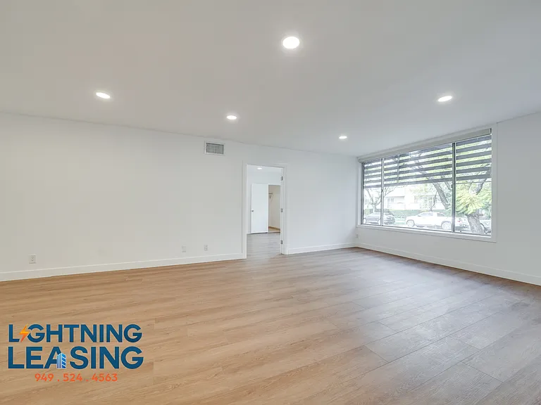 408 N Palm Dr #101 — Photo 21