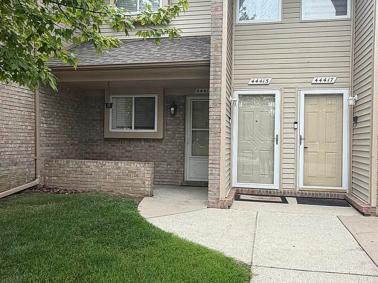 44411 Sunnyside Dr — Photo 27