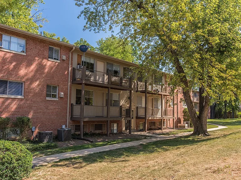 Layton Hall Apartments — Photo 18