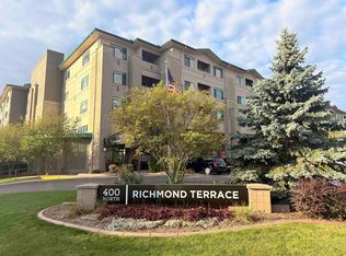 400 Richmond St #210, Appleton, WI 54914
