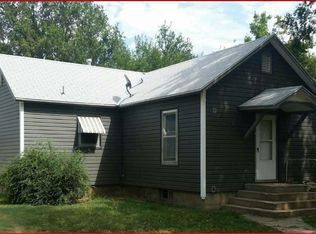 104 C St, Claflin, KS 67525