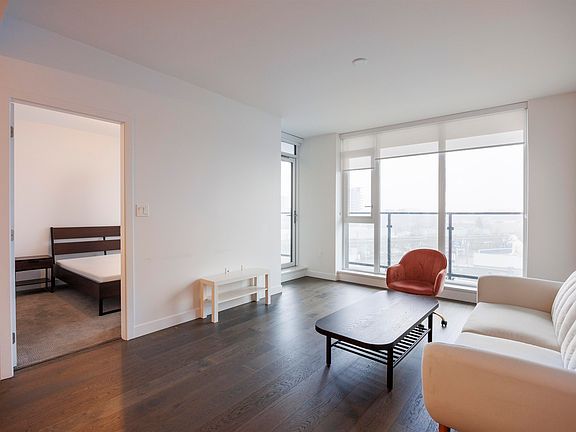 5th image of 8155 Capstan Way #806