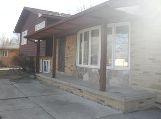 547 N Neeper St, Capac, MI 48014