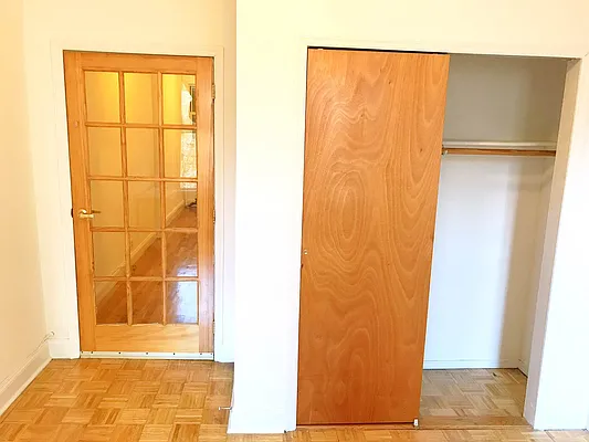 Rented by Rapid Realty Cobble Hill | media 77