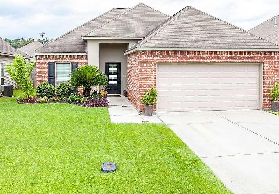 1st image of 11445 Ashwood Ct