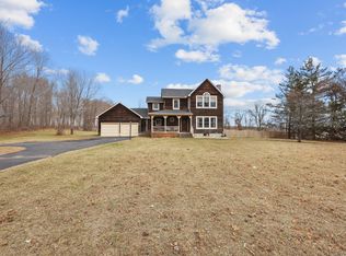 203 Abbe Rd, Enfield, CT 06082