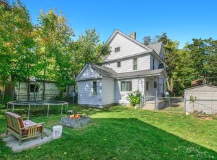 319 W Orange St, Greenville, MI 48838