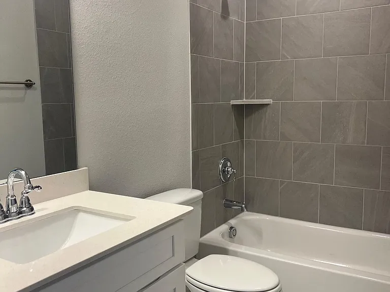 6106 Blythe Dr — Photo 16
