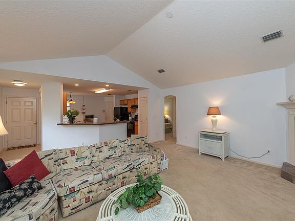 4th image of 2124 W Lymington Way