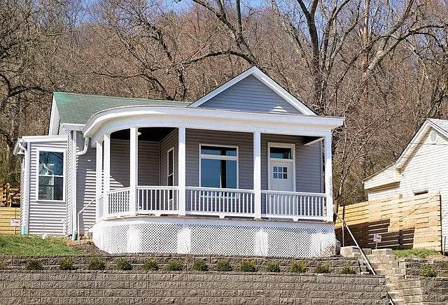 4540 Eastern Ave — Photo 14