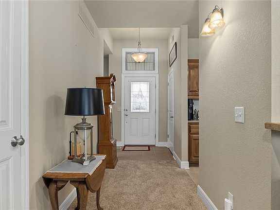 2nd image of 4504 Stonebridge Dr W