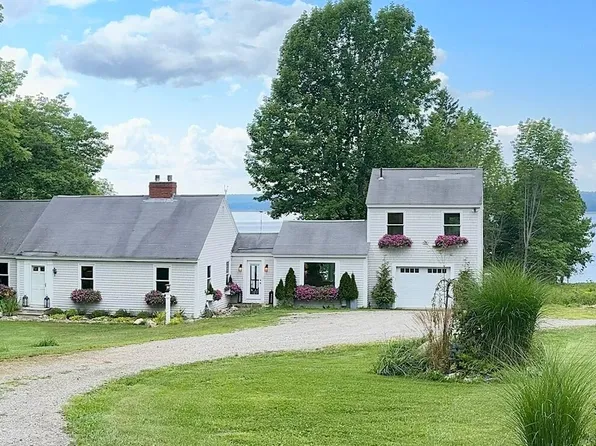 1650 Castine Road, Penobscot, ME 04476