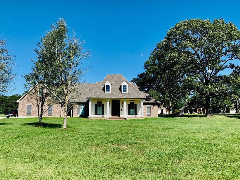 1st image of 148 Penny Ln