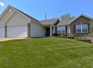 1521 Parsons Bend Ct, O'Fallon, MO 63366