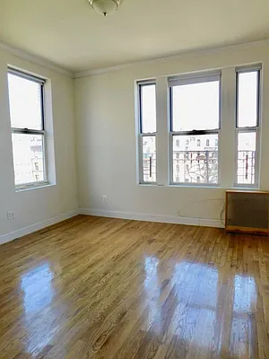 Rented by New York Residence | media 62