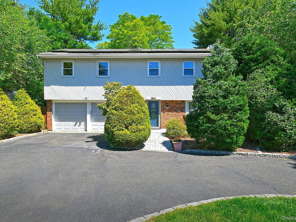 1st image of 8 Foothill Lane
