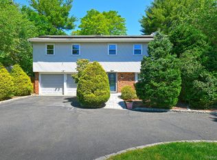 8 Foothill Lane, East Northport, NY 11731