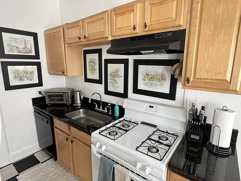 873 Charles Allen Dr NE #5 — Photo 14