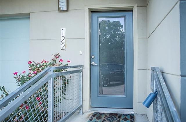 1st image of 604 N Bluff Dr Unit 122