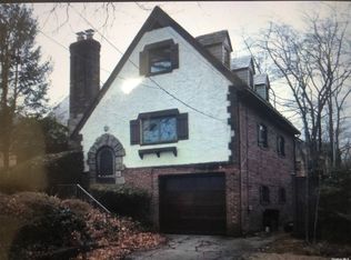 18117 Tudor Rd, Jamaica, NY 11432
