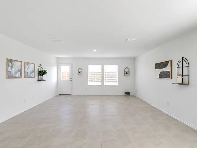 2821 Watchpoint Rd — Photo 7