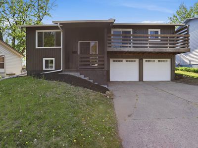 937 S Harrington Ave, Sioux Falls, SD, 57103